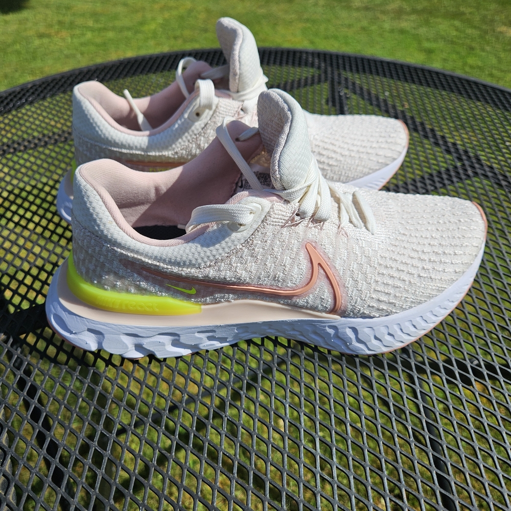 Nike White and Pink Sneakers with React Foam